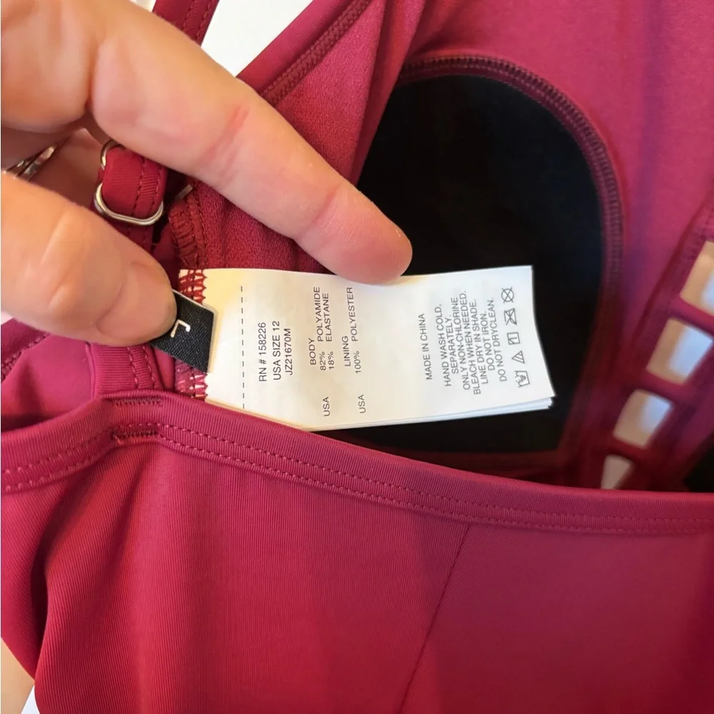 NWT: Jantzen one piece swimsuit, size 12 - Picture 7 of 7